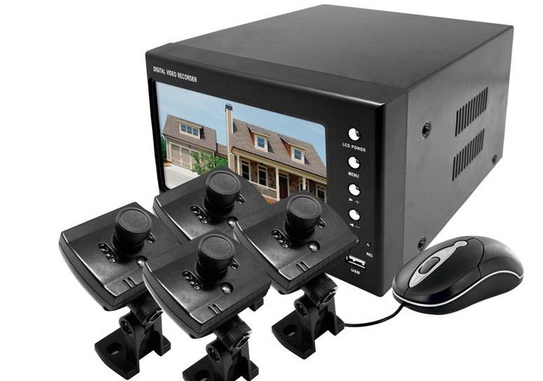 Zestaw do monitoringu 4 kamery, monitor 7'LCD kolor z DVR